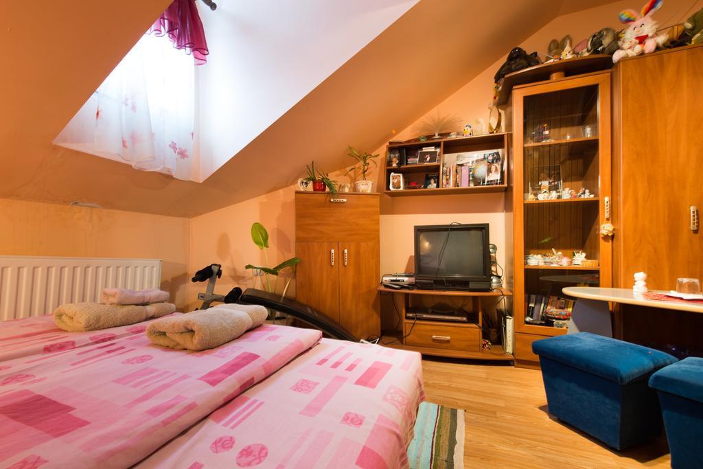 Eco Rural Tourism Association Skorenovac Hotel Cameră foto